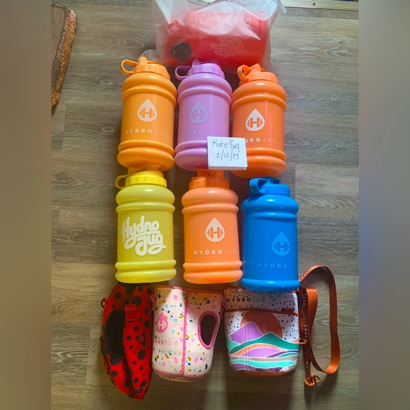 HydroJug Dining Hydrojugs And Sleeves Poshmark